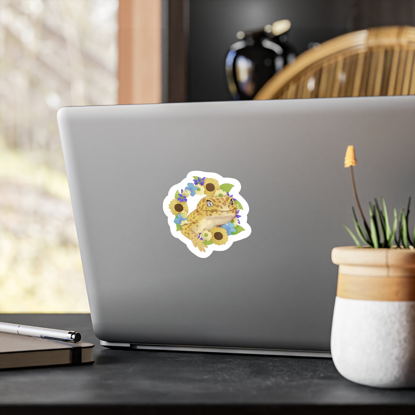 Yellow and Purple Floral Leopard Gecko Kiss-Cut Vinyl Decals