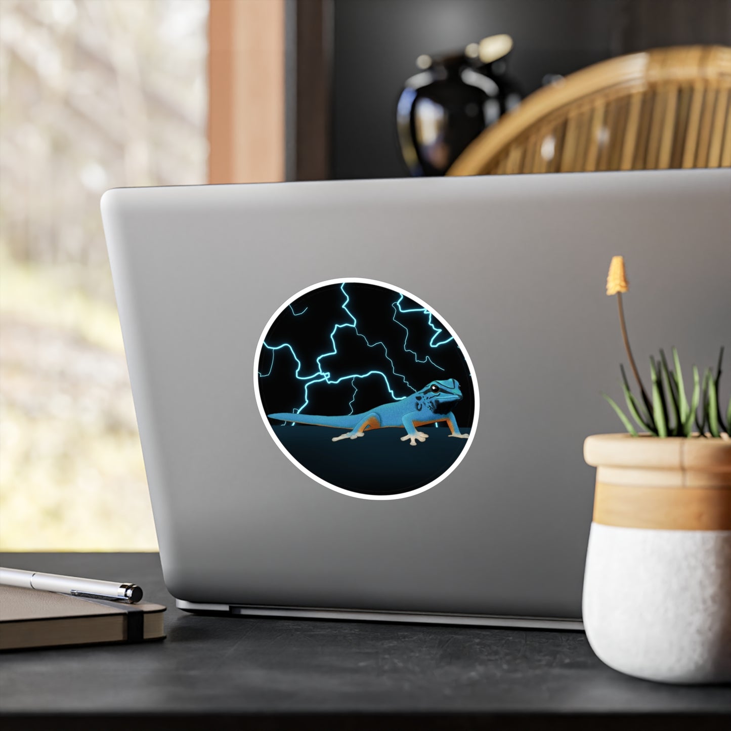 Electric Blur Day Gecko Kiss-Cut Vinyl Decals