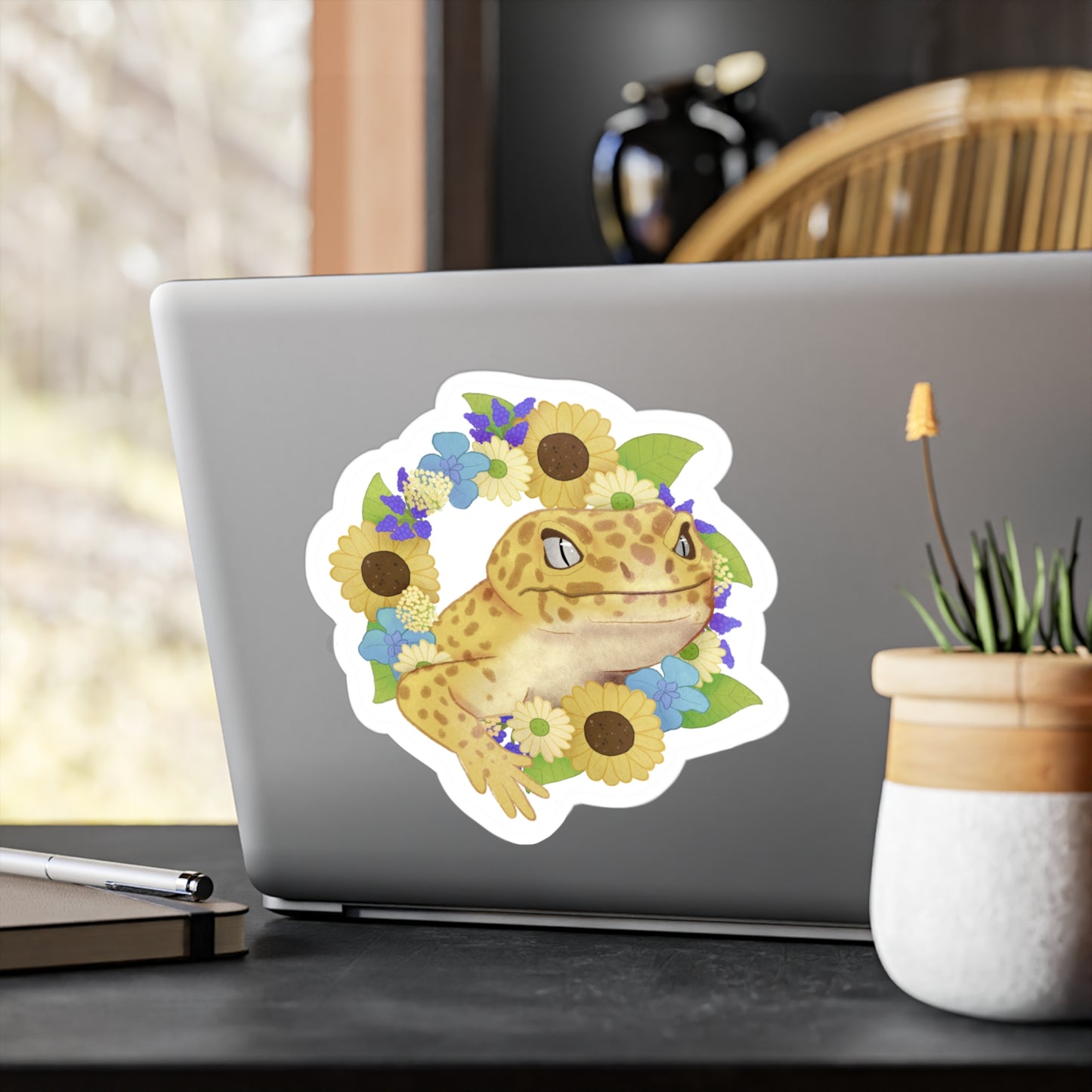 Yellow and Purple Floral Leopard Gecko Kiss-Cut Vinyl Decals
