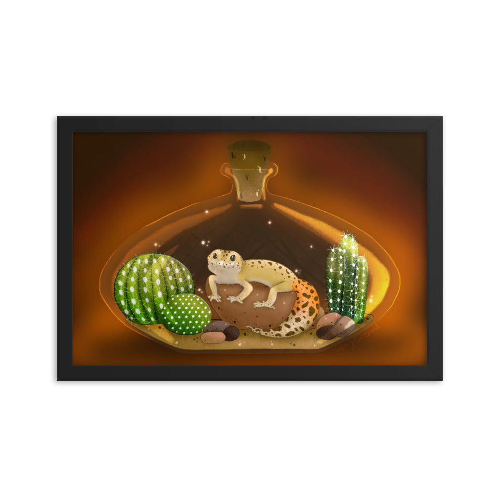 Leopard Gecko in Jar Framed poster