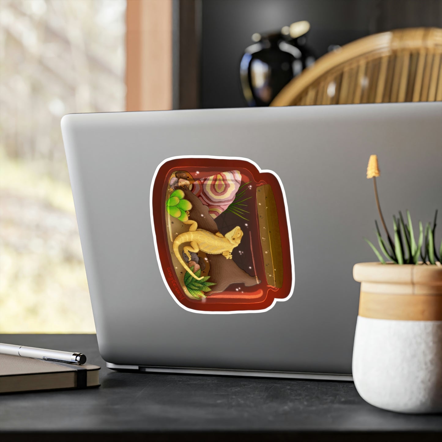 Bearded Dragon in Jar Kiss-Cut Vinyl Decals