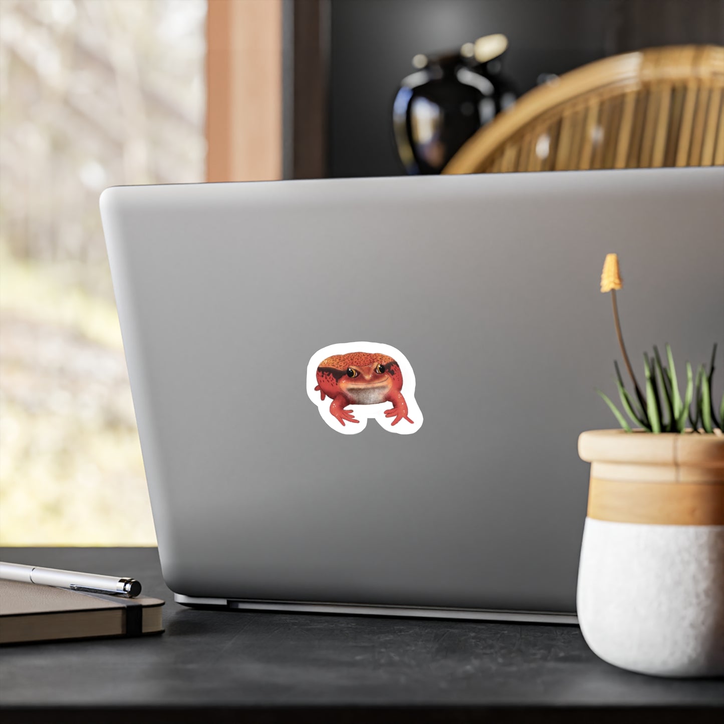 Red Tomato Frog Kiss-Cut Vinyl Decals